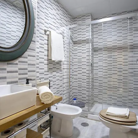 Apartamento -malagasunapts-terrace,pool&park