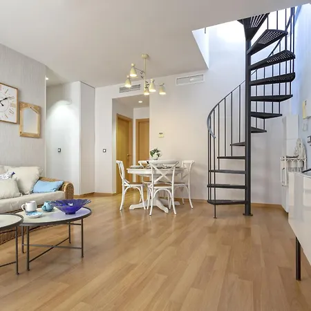 Apartment -malagasunapts-terrace,pool&park